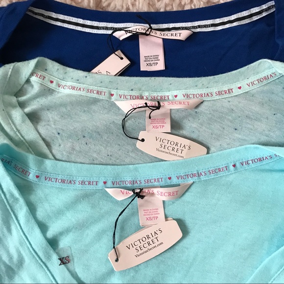 VS V-Neck Set! - Picture 3 of 3